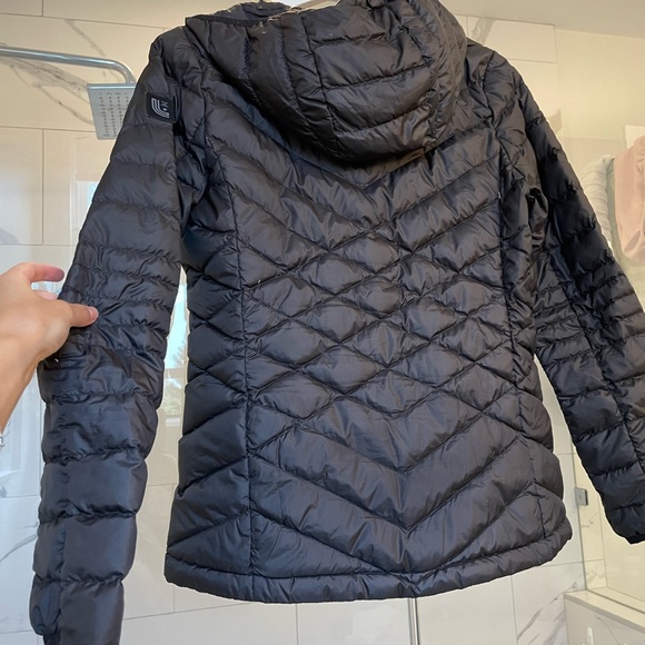 Lolë puffer jacket - Picture 4 of 5